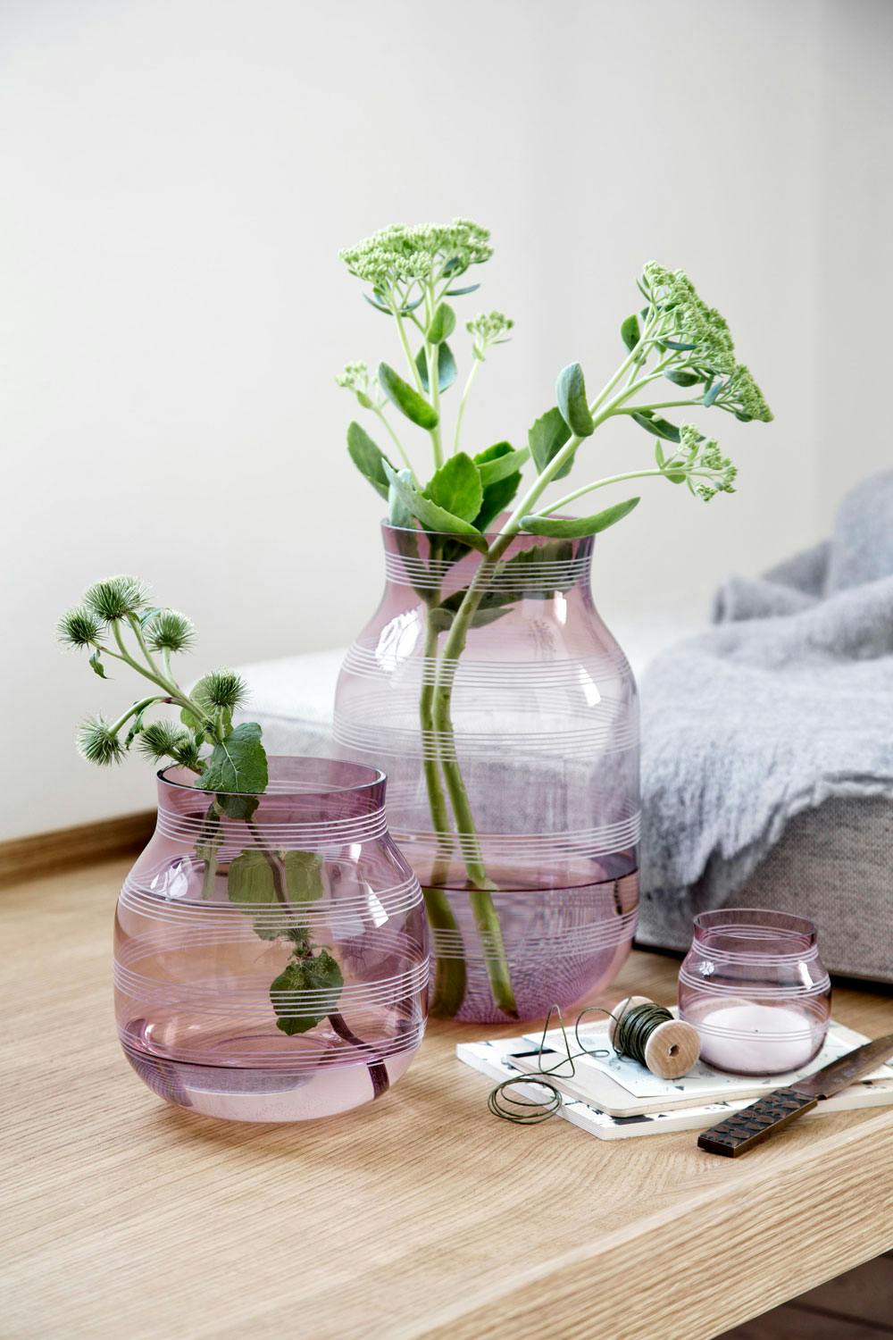 omaggio mix vases tealight holder plum high resolution jpg 295893 Omaggio i glass fra Kähler